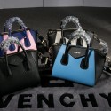 Givenchy Antigona Bag Smooth Calfskin Leather G89428 VS00477